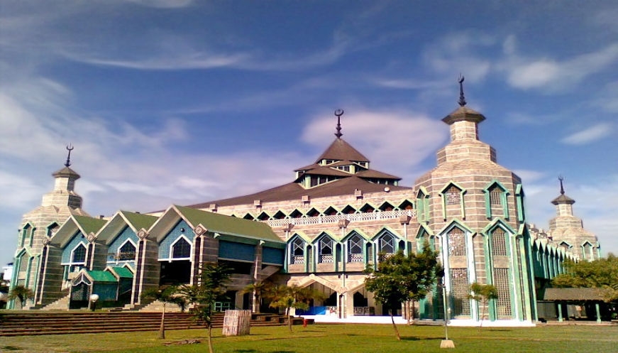 Masjid Al Markaz Al Islami Makassar
