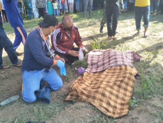 Mayat Pelajar SMA ditemukan di inspeksi kanal pengairan Dusun Kampung Beru Desa Pannyangkalang Kecamatan Bajeng Kabupaten Gowa, Minggu (08/11/2020)