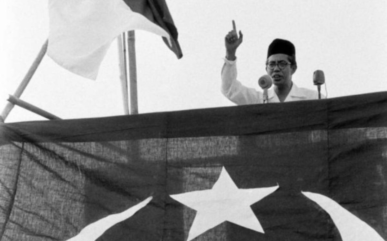 Mengapa Demokrasi Liberal Tidak Sesuai Dengan Indonesia