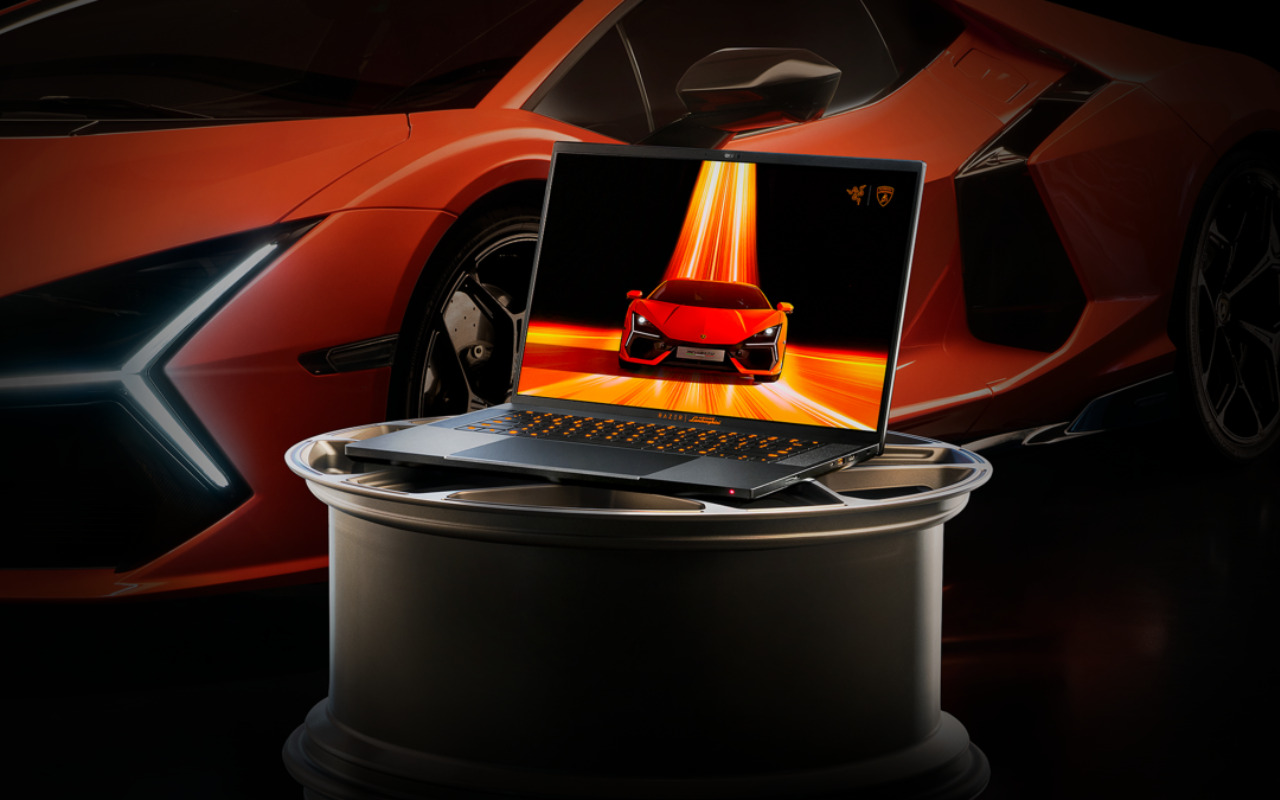Razer: Laptop Lamborghini Harga $5,000