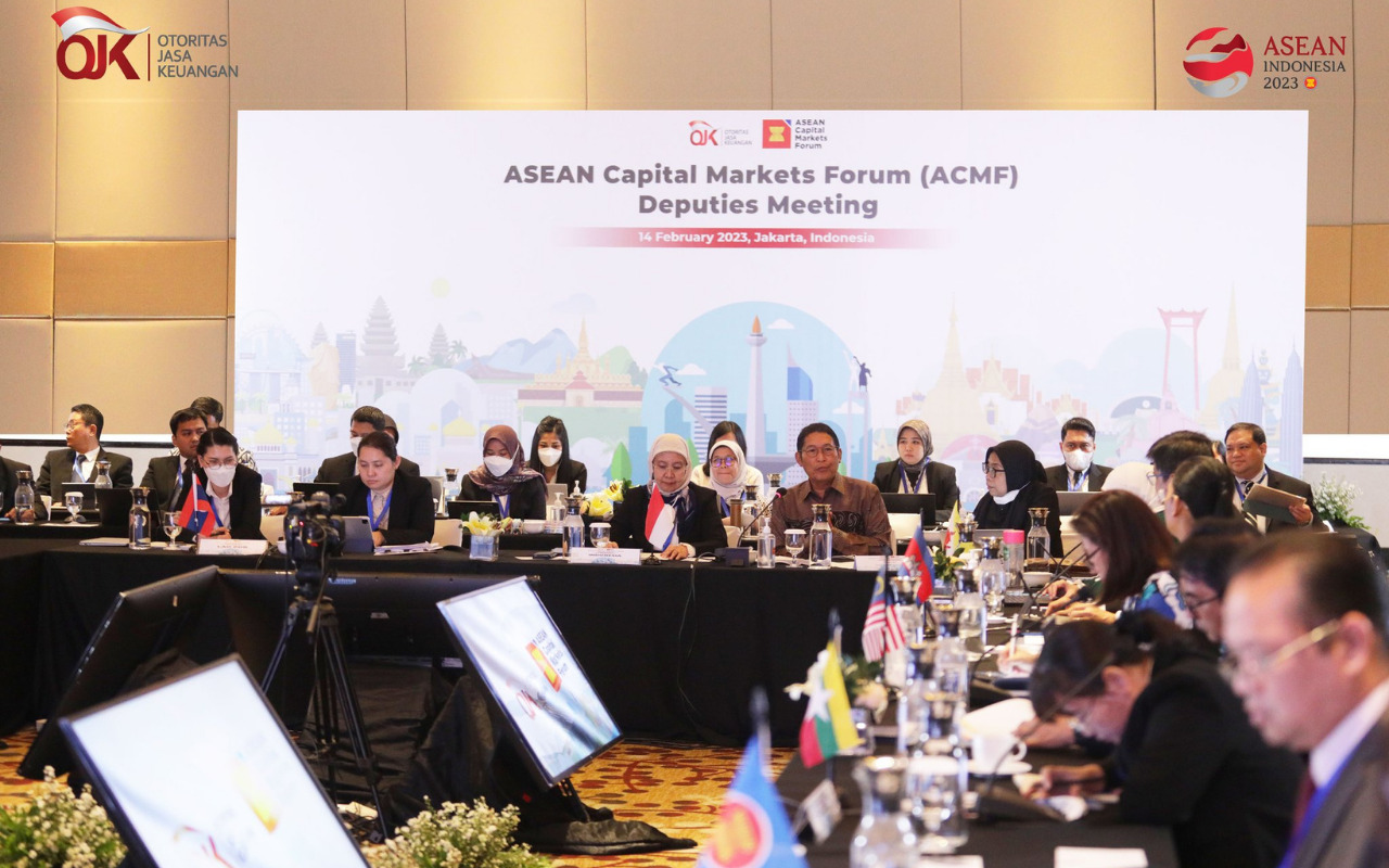 Mengenal ASEAN Capital Market Forum